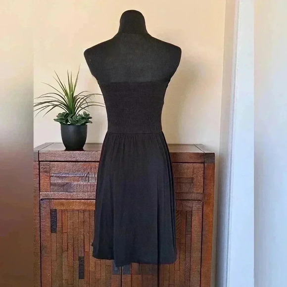 ❤️ Guess Black Strapless Dress Size Small - Picture 3 of 13